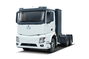 广汽领程T7 6X4 复合版 纯电动牵引车 中创新航600kWh