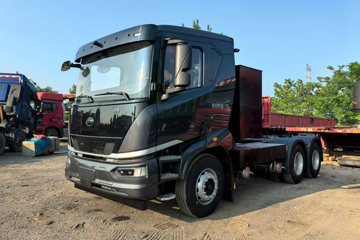 ���ǵ�Q3 6X4 ���綯ǣ���� ����452kWhͼƬ