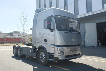 DeepWay 星途 标载版 6X4 换电式纯电动牵引车 宁德时代400kWh