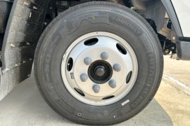 瑞沃5&nbsp;载货车底盘                                                图片