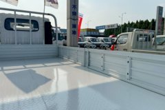 福田瑞沃5 2.5L柴油 150马力 万里扬5档 4.18米单排栏板轻卡