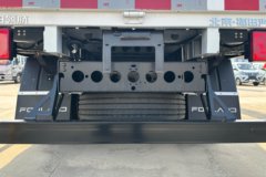 福田瑞沃5 2.5L柴油 150马力 万里扬5档 4.18米单排栏板轻卡