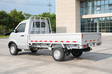 SRM��ԴT3 2026���׼�� 1.5L���� 110���� 2.7�׵�������΢��ͼƬ