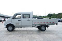 SRM鑫源T3 2026款标准版 1.5L汽油 110马力 2.3米双排栏板微卡