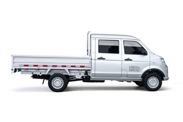 SRM��ԴT3 2026���׼�� 1.5L���� 110���� 2.3��˫������΢��ͼƬ