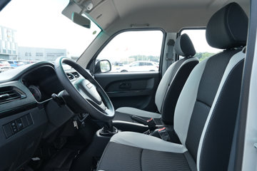 SRM��ԴT3 2026���׼�� 1.5L���� 110���� 2.3��˫������΢��ͼƬ