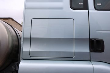 �����ǵ¿�SITRAK G7M 14.6L LNG 480���� 6X4 ǣ����ͼƬ