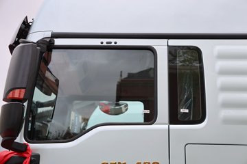 �����ǵ¿�SITRAK G7M 14.6L LNG 480���� 6X4 ǣ����ͼƬ