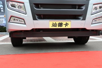 �����ǵ¿�SITRAK G7M 14.6L LNG 480���� 6X4 ǣ����ͼƬ