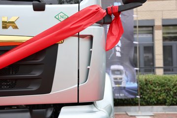 �����ǵ¿�SITRAK G7M 14.6L LNG 480���� 6X4 ǣ����ͼƬ