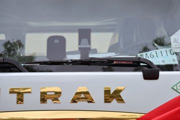 �����ǵ¿�SITRAK G7M 14.6L LNG 480���� 6X4 ǣ����ͼƬ