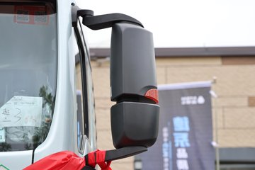 �����ǵ¿�SITRAK G7M 14.6L LNG 480���� 6X4 ǣ����ͼƬ