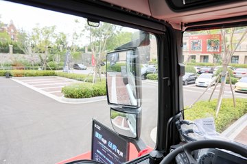 �����ǵ¿�SITRAK G7M 14.6L LNG 480���� 6X4 ǣ����ͼƬ