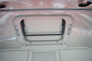 �����ǵ¿�SITRAK G7M 14.6L LNG 480���� 6X4 ǣ����ͼƬ