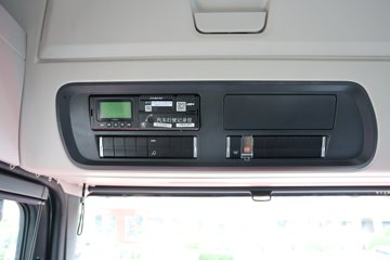 �����ǵ¿�SITRAK G7M 14.6L LNG 480���� 6X4 ǣ����ͼƬ