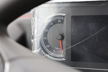 �����ǵ¿�SITRAK G7M 14.6L LNG 480���� 6X4 ǣ����ͼƬ