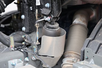 �����ǵ¿�SITRAK G7M 14.6L LNG 480���� 6X4 ǣ����ͼƬ