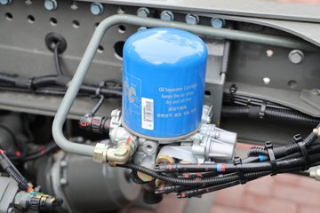 �����ǵ¿�SITRAK G7M 14.6L LNG 480���� 6X4 ǣ����ͼƬ