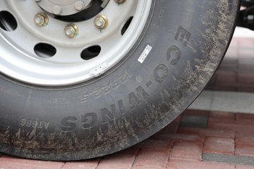 �����ǵ¿�SITRAK G7M 14.6L LNG 480���� 6X4 ǣ����ͼƬ