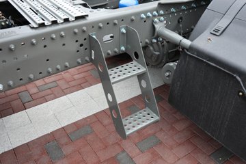 �����ǵ¿�SITRAK G7M 14.6L LNG 480���� 6X4 ǣ����ͼƬ