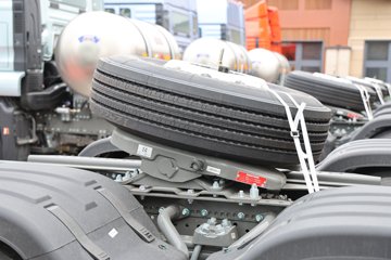 �����ǵ¿�SITRAK G7M 14.6L LNG 480���� 6X4 ǣ����ͼƬ