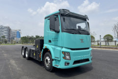 载合汽车 轻量侠 6X4 纯电动牵引车 亿纬600kWh