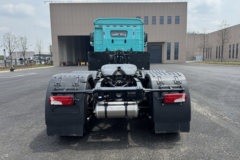 载合汽车 轻量侠 6X4 纯电动牵引车 亿纬600kWh