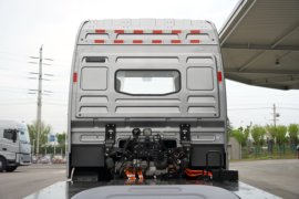 星途&nbsp;电动牵引车外观图片