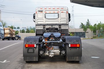 星途&nbsp;电动牵引车外观图片