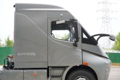 DeepWay深向星辰 6X4 纯电动牵引车 宁德时代513kWh DeepWay深向星辰 6X4 纯电动牵引车 宁德时代513kWh