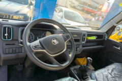 福田欧马可x 工程版 2.5L柴油 150马力 采埃孚5档 3.19米双排栏板轻卡 福田欧马可x 工程版 2.5L柴油 150马力 采埃孚5档 3.19米双排栏板轻卡