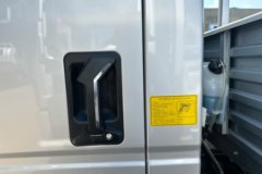 重汽HOWO轻卡悍将 2025款 2.3L柴油 151马力 万里扬8档 4.15米单排栏板轻卡