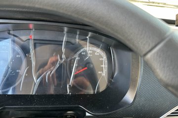 ����HOWO�Ῠ���� 2025�� 2.3L���� 151���� ������8�� 4.15�׵��������ῨͼƬ