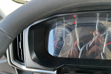 ����HOWO�Ῠ���� 2025�� 2.3L���� 151���� ������8�� 4.15�׵��������ῨͼƬ