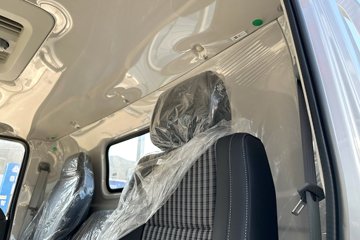 ����HOWO�Ῠ���� 2025�� 2.3L���� 151���� ������8�� 4.15�׵��������ῨͼƬ