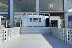 重汽HOWO轻卡悍将 2025款 2.3L柴油 151马力 万里扬8档 4.15米单排栏板轻卡