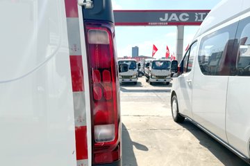 ��������V919 2025�� ��ҫ�澫Ӣ�� 2�� ����Ͷ����綯��ջ��� �Ϸʹ���41.93kWhͼƬ