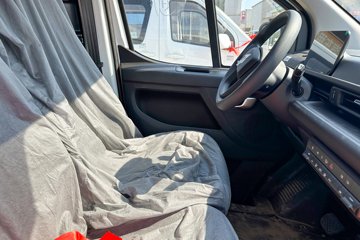 ��������V919 2025�� ��ҫ�澫Ӣ�� 2�� ����Ͷ����綯��ջ��� �Ϸʹ���41.93kWhͼƬ