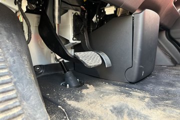 ��������V919 2025�� ��ҫ�澫Ӣ�� 2�� ����Ͷ����綯��ջ��� �Ϸʹ���41.93kWhͼƬ