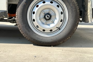 ��������V919 2025�� ��ҫ�澫Ӣ�� 2�� ����Ͷ����綯��ջ��� �Ϸʹ���41.93kWhͼƬ