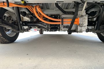 ��������V919 2025�� ��ҫ�澫Ӣ�� 2�� ����Ͷ����綯��ջ��� �Ϸʹ���41.93kWhͼƬ