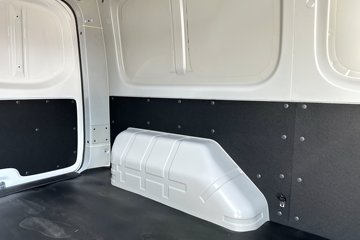 ��������V919 2025�� ��ҫ�澫Ӣ�� 2�� ����Ͷ����綯��ջ��� �Ϸʹ���41.93kWhͼƬ