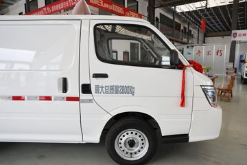 �����𱭺�ʨ 2025�� ������ 2L���� 136���� 2����ջ���ͼƬ