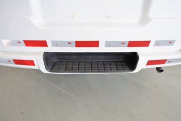 �����𱭺�ʨ 2025�� ������ 2L���� 136���� 2����ջ���ͼƬ