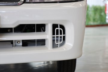 �����𱭺�ʨ 2025�� ������ 2L���� 136���� 2����ջ���ͼƬ