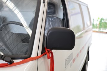 �����𱭺�ʨ 2025�� ������ 2L���� 136���� 2����ջ���ͼƬ