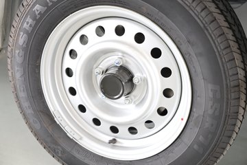 �����𱭺�ʨ 2025�� ������ 2L���� 136���� 2����ջ���ͼƬ