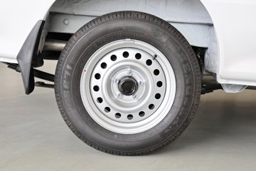 �����𱭺�ʨ 2025�� ������ 2L���� 136���� 2����ջ���ͼƬ