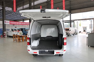 �����𱭺�ʨ 2025�� ������ 2L���� 136���� 2����ջ���ͼƬ