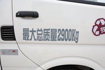 �����𱭺�ʨ 2025�� ���� 2L���� 136���� 2���߶���ջ���ͼƬ